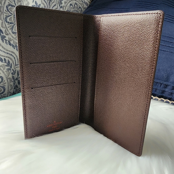 Louis Vuitton Pocket Agenda Cover - Picture 8 of 10
